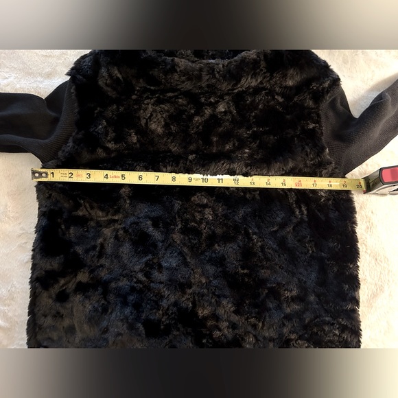 ZARA Faux Fur Long Sleeve Sweater- Sz S - Picture 3 of 8